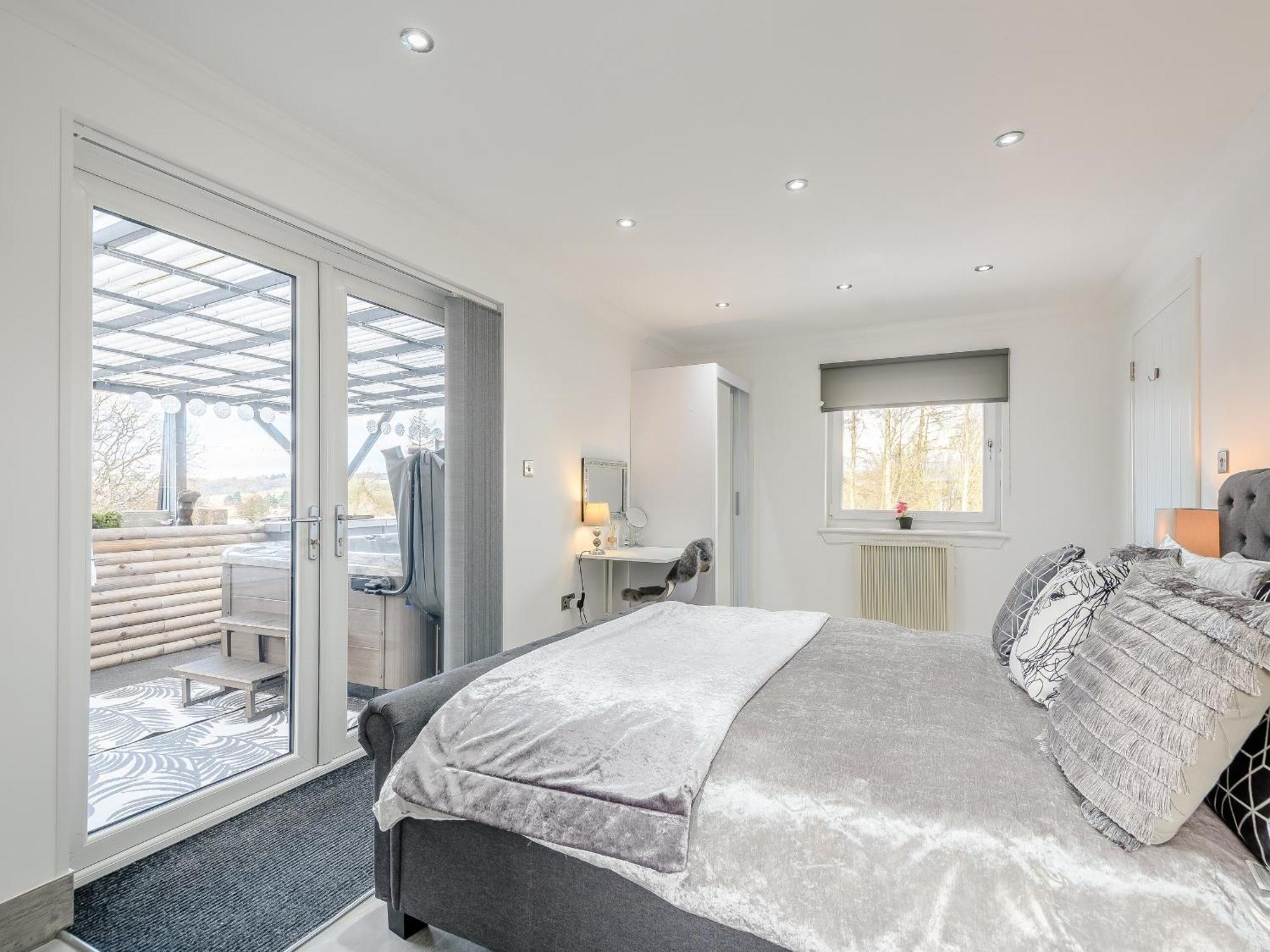 Craigpark Lodge Caldercruix Εξωτερικό φωτογραφία